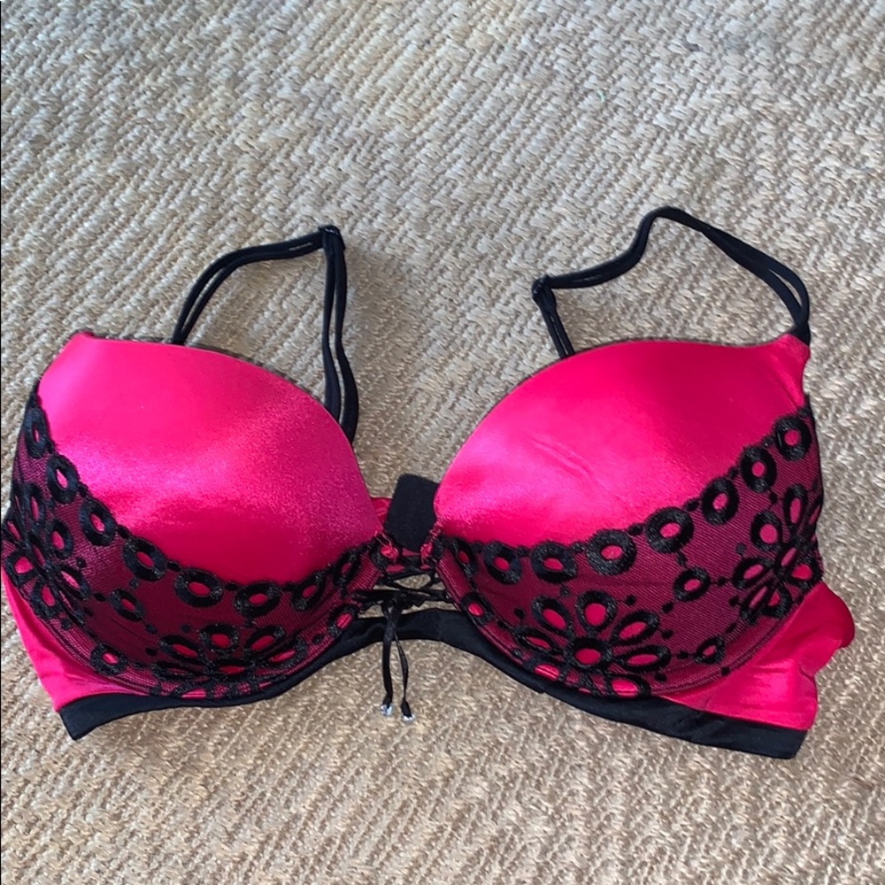 super sexy vs bra!